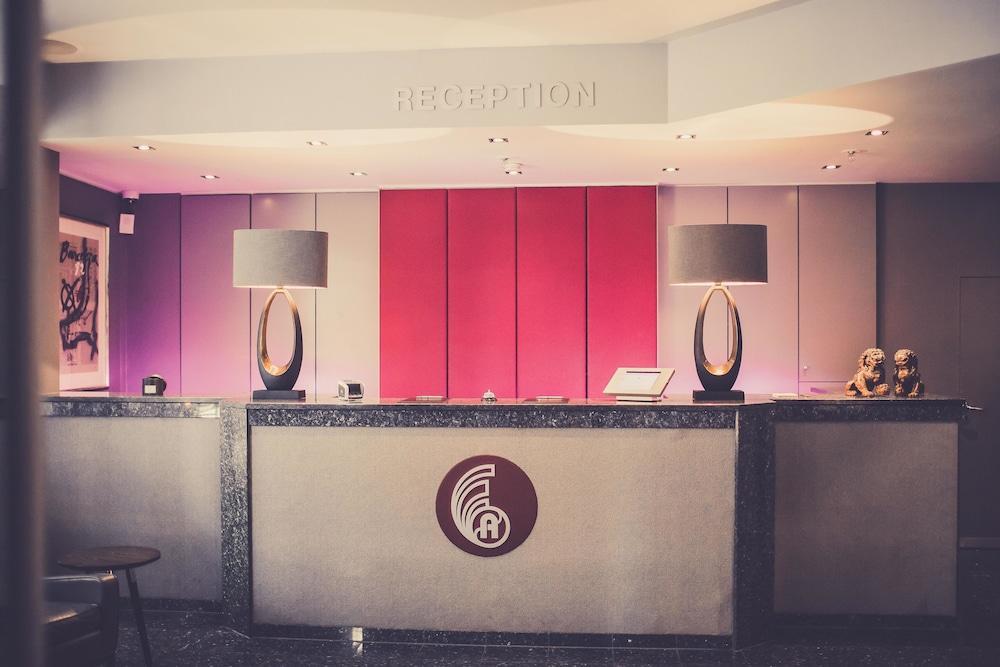 Hotel Am Augustinerplatz Кельн Екстер'єр фото