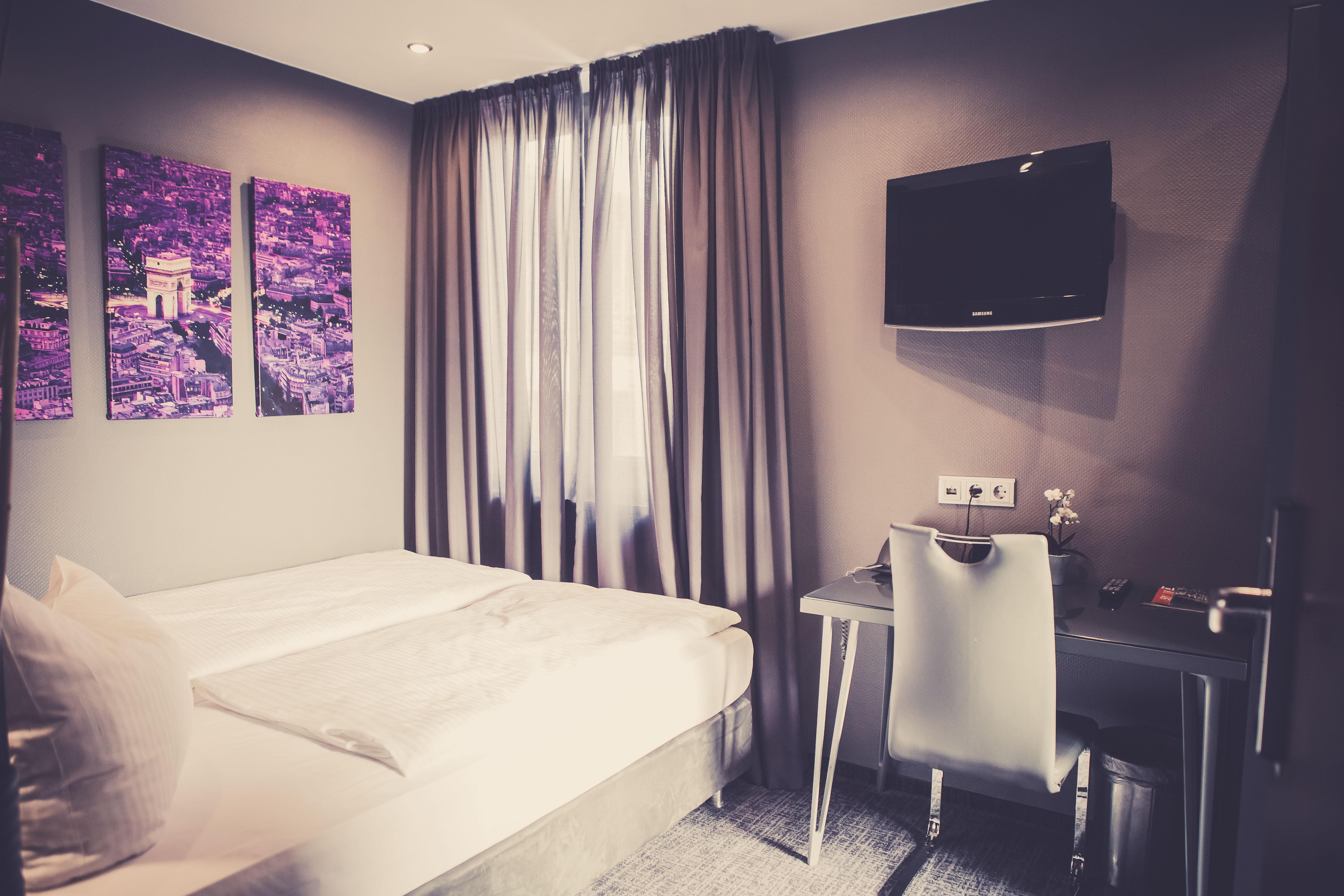 Hotel Am Augustinerplatz Кельн Екстер'єр фото