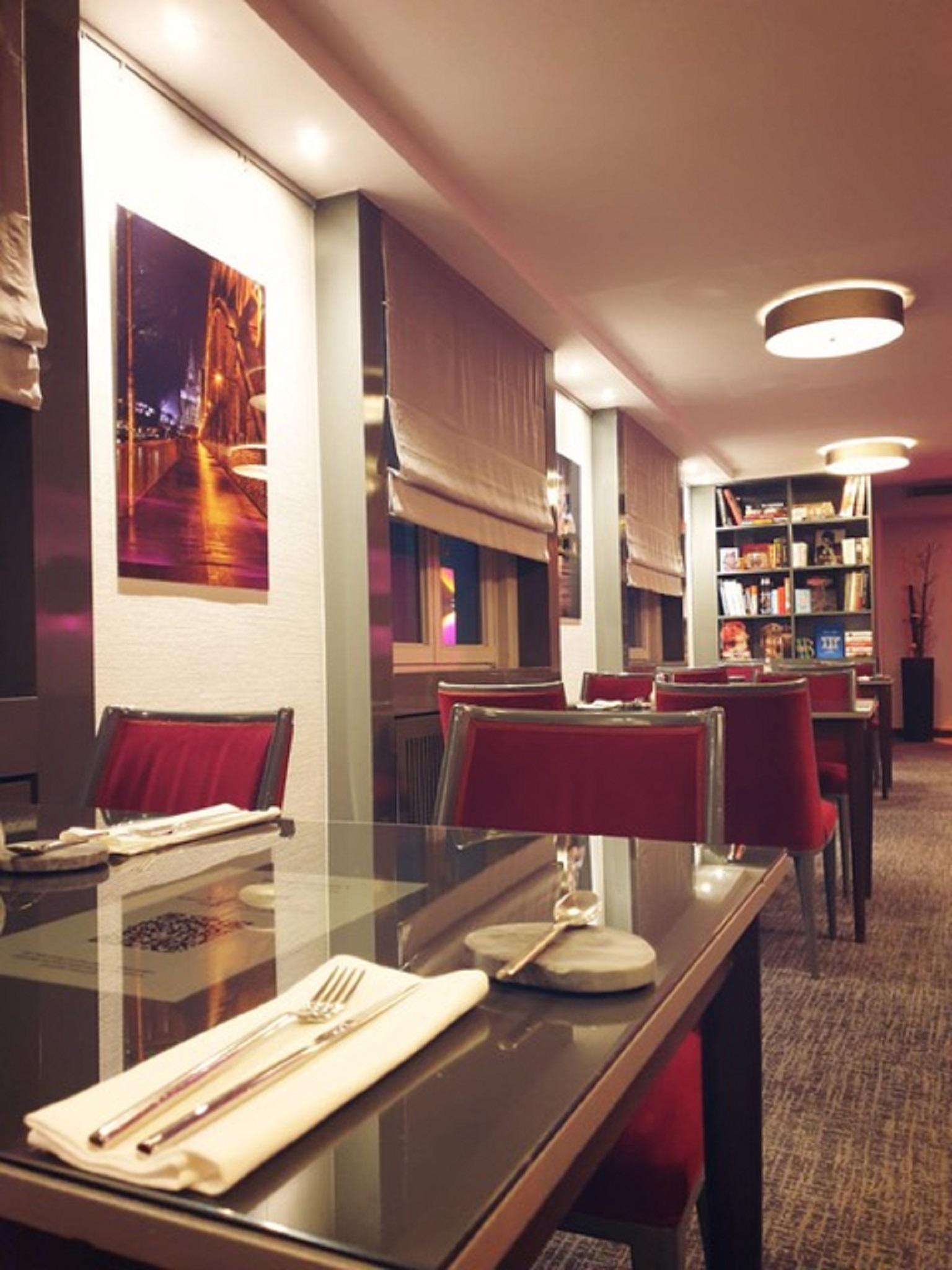 Hotel Am Augustinerplatz Кельн Екстер'єр фото